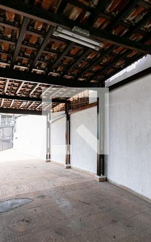 Casa à venda com 300m², 3 quartos e 4 vagas Casa à venda com 300m², 3 quartos e 4 vagasVista da Sala