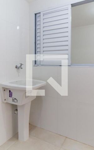 Apartamento à venda com 33m², 1 quarto e sem vaga Apartamento à venda com 33m², 1 quarto e sem vagaÁrea de Serviço