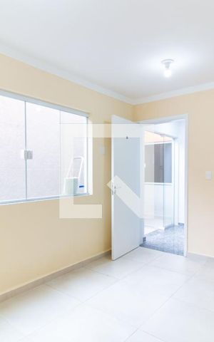Apartamento à venda com 33m², 1 quarto e sem vaga Apartamento à venda com 33m², 1 quarto e sem vagaSala