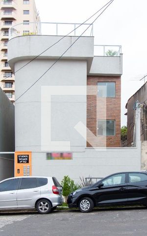 Apartamento à venda com 33m², 1 quarto e sem vaga Apartamento à venda com 33m², 1 quarto e sem vagaFachada