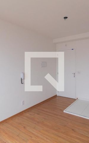 Apartamento para alugar com 40m², 2 quartos e 1 vaga Apartamento para alugar com 40m², 2 quartos e 1 vagaSala/Cozinha