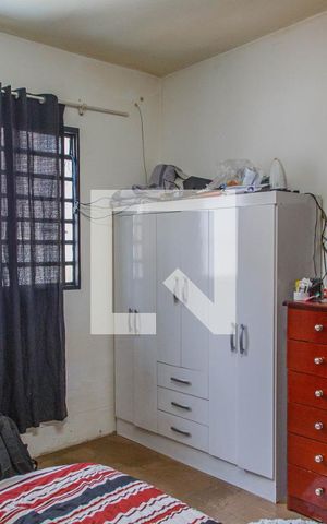 Casa à venda com 240m², 2 quartos e 1 vagaQuarto 1
