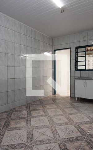 Casa para alugar com 80m², 2 quartos e 3 vagasCozinha
