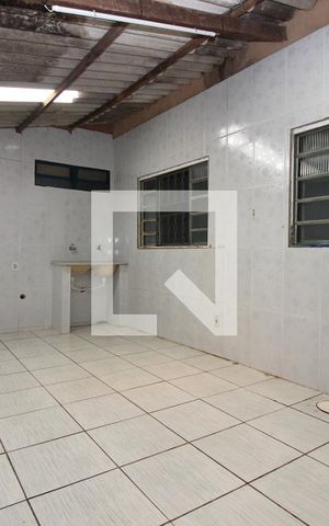 Casa para alugar com 80m², 2 quartos e 3 vagasÁrea de Serviço