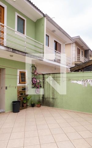Casa à venda com 150m², 3 quartos e 4 vagas Casa à venda com 150m², 3 quartos e 4 vagasÁrea Externa