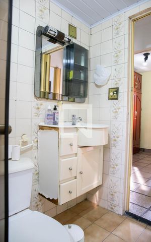 Apartamento à venda com 74m², 3 quartos e 1 vaga Apartamento à venda com 74m², 3 quartos e 1 vagabanheiro