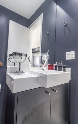 Apartamento à venda com 54m², 1 quarto e 2 vagasBanheiro da Suíte