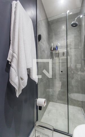 Apartamento à venda com 54m², 1 quarto e 2 vagasBanheiro da Suíte
