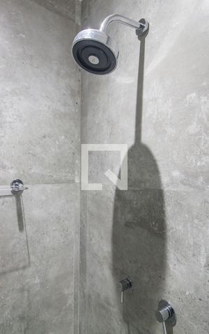 Apartamento à venda com 54m², 1 quarto e 2 vagasBanheiro da Suíte