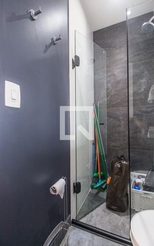 Apartamento à venda com 54m², 1 quarto e 2 vagasBanheiro Social