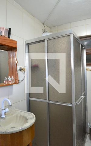Casa à venda com 130m², 2 quartos e sem vagaBanheiro 2