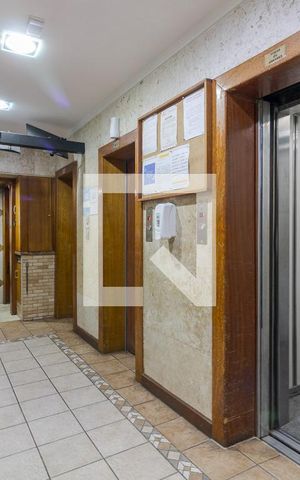 Apartamento à venda com 63m², 3 quartos e sem vaga Apartamento à venda com 63m², 3 quartos e sem vagaHall social