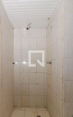 Apartamento à venda com 63m², 3 quartos e sem vaga Apartamento à venda com 63m², 3 quartos e sem vagaBanheiro