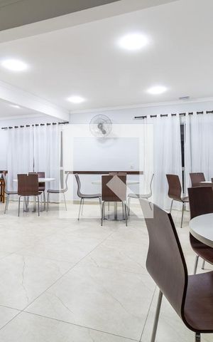 Apartamento para alugar com 55m², 2 quartos e 1 vagaÁrea comum - Salão de festas