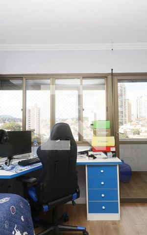 Apartamento para alugar com 205m², 3 quartos e 4 vagasQuarto 2 - Suíte