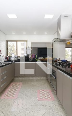 Apartamento para alugar com 205m², 3 quartos e 4 vagasCozinha
