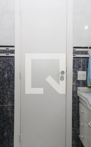 Apartamento para alugar com 205m², 3 quartos e 4 vagasBanheiro da Suíte 2