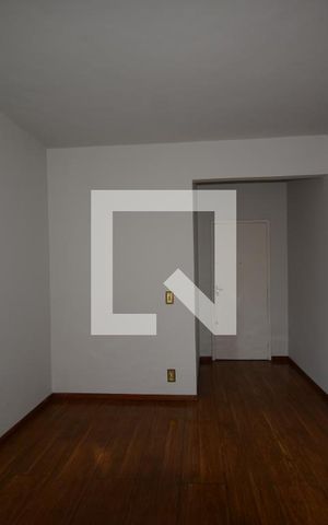 Apartamento para alugar com 90m², 3 quartos e 1 vagaSala