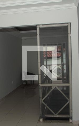 Casa à venda com 90m², 4 quartos e 1 vagaSala 