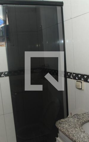 Casa à venda com 90m², 4 quartos e 1 vagaBanheiro