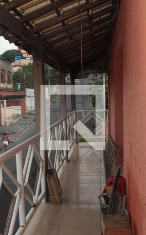 Casa à venda com 90m², 4 quartos e 1 vagaSacada