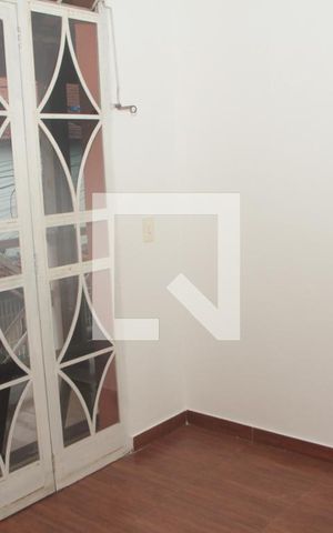 Casa à venda com 90m², 4 quartos e 1 vagaQuarto 