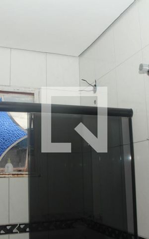 Casa à venda com 90m², 4 quartos e 1 vagaBanheiro