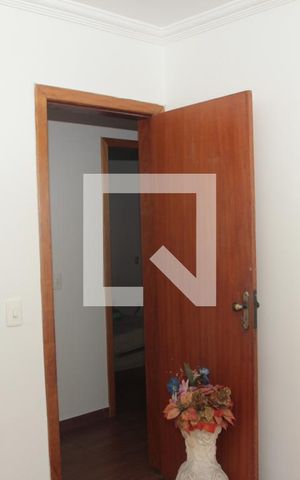 Casa à venda com 90m², 4 quartos e 1 vagaQuarto