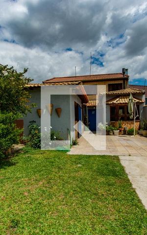 Casa à venda com 164m², 4 quartos e 4 vagas Casa à venda com 164m², 4 quartos e 4 vagasQuintal