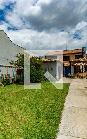Casa à venda com 164m², 4 quartos e 4 vagas Casa à venda com 164m², 4 quartos e 4 vagasQuintal