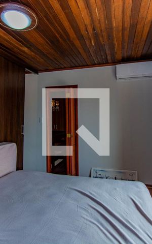 Casa à venda com 164m², 4 quartos e 4 vagas Casa à venda com 164m², 4 quartos e 4 vagasQuarto 1