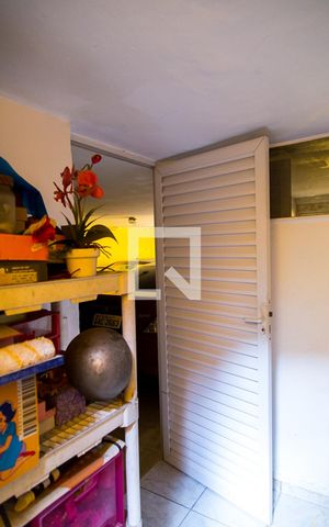 Casa à venda com 300m², 4 quartos e 4 vagasAdega