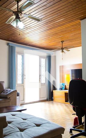 Casa à venda com 300m², 4 quartos e 4 vagasSala 2