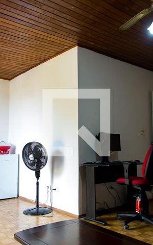 Casa à venda com 300m², 4 quartos e 4 vagasSala 2