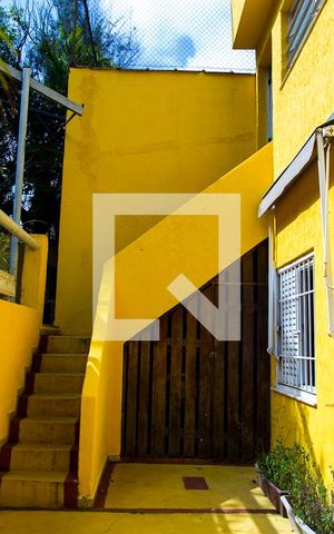 Casa à venda com 300m², 4 quartos e 4 vagasCorredor