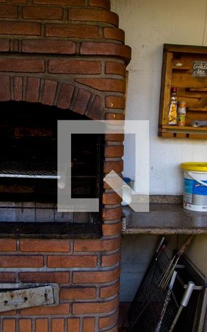 Casa à venda com 300m², 4 quartos e 4 vagasÁrea de Lazer - Churrasqueira