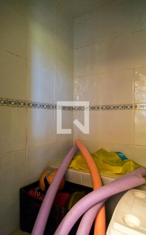 Casa à venda com 300m², 4 quartos e 4 vagasSauna