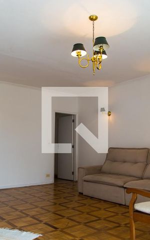 Casa à venda com 300m², 4 quartos e 4 vagasSala