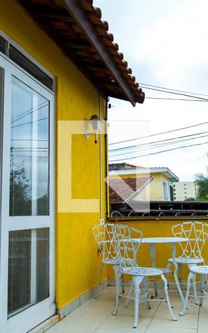 Casa à venda com 300m², 4 quartos e 4 vagasVaranda da Sala