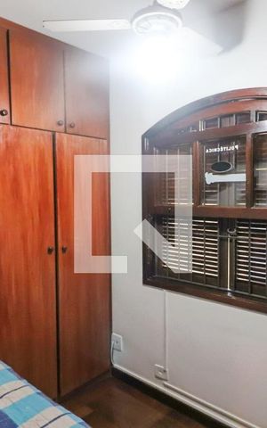 Casa à venda com 141m², 3 quartos e 2 vagas Casa à venda com 141m², 3 quartos e 2 vagasQuarto 2