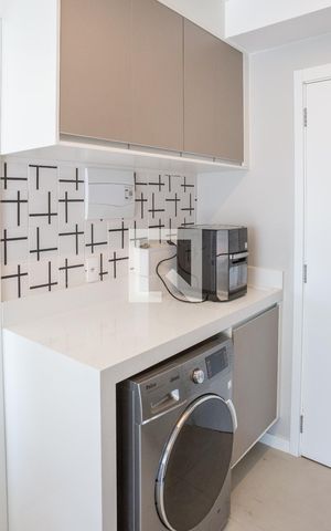 Apartamento à venda com 29m², 1 quarto e sem vaga Apartamento à venda com 29m², 1 quarto e sem vagaCozinha e Área de Serviço