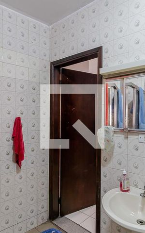 Casa à venda com 3000m², 3 quartos e 1 vaga Casa à venda com 3000m², 3 quartos e 1 vagaBanheiro da Suíte