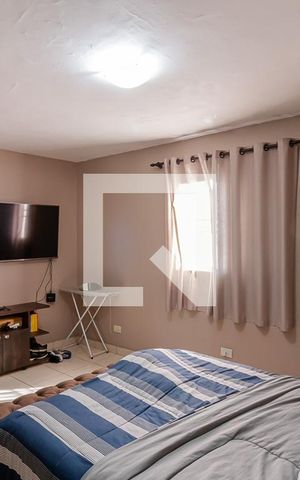 Casa à venda com 3000m², 3 quartos e 1 vaga Casa à venda com 3000m², 3 quartos e 1 vagaSuíte