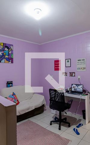 Casa à venda com 3000m², 3 quartos e 1 vaga Casa à venda com 3000m², 3 quartos e 1 vagaCorredor - Escritório