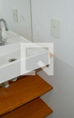 Apartamento à venda com 45m², 2 quartos e 1 vagaBanheiro