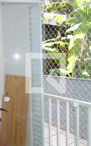 Apartamento à venda com 45m², 2 quartos e 1 vagaÁrea de Serviço e Varanda