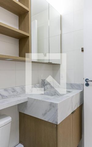 Apartamento à venda com 55m², 2 quartos e 1 vaga Apartamento à venda com 55m², 2 quartos e 1 vagaBanheiro Social