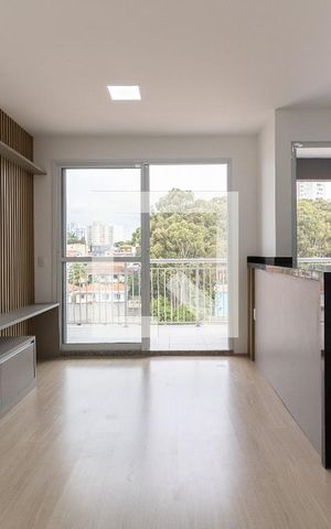 Apartamento à venda com 55m², 2 quartos e 1 vaga Apartamento à venda com 55m², 2 quartos e 1 vagaSala
