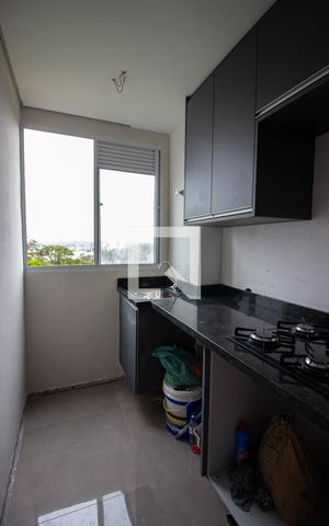 Apartamento para alugar com 44m², 2 quartos e sem vaga Apartamento para alugar com 44m², 2 quartos e sem vagaCozinha-Lavanderia