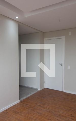 Apartamento para alugar com 44m², 2 quartos e sem vaga Apartamento para alugar com 44m², 2 quartos e sem vagaSala